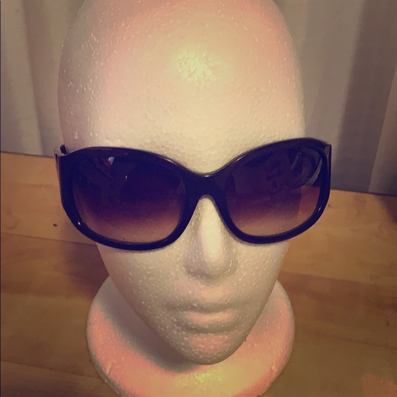 Juicy Couture Sunglasses - Picture 1 of 4